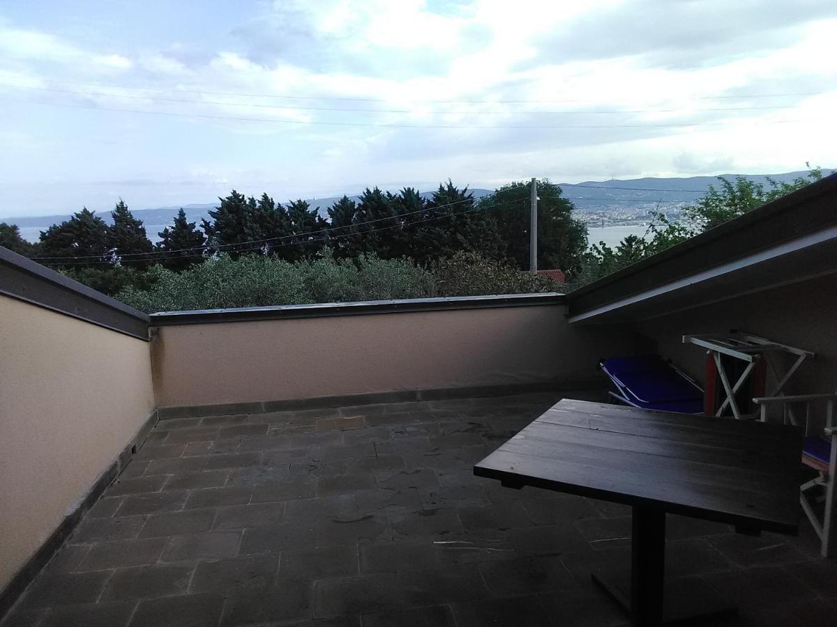 Villa Ambrosia Múggia Esterno foto